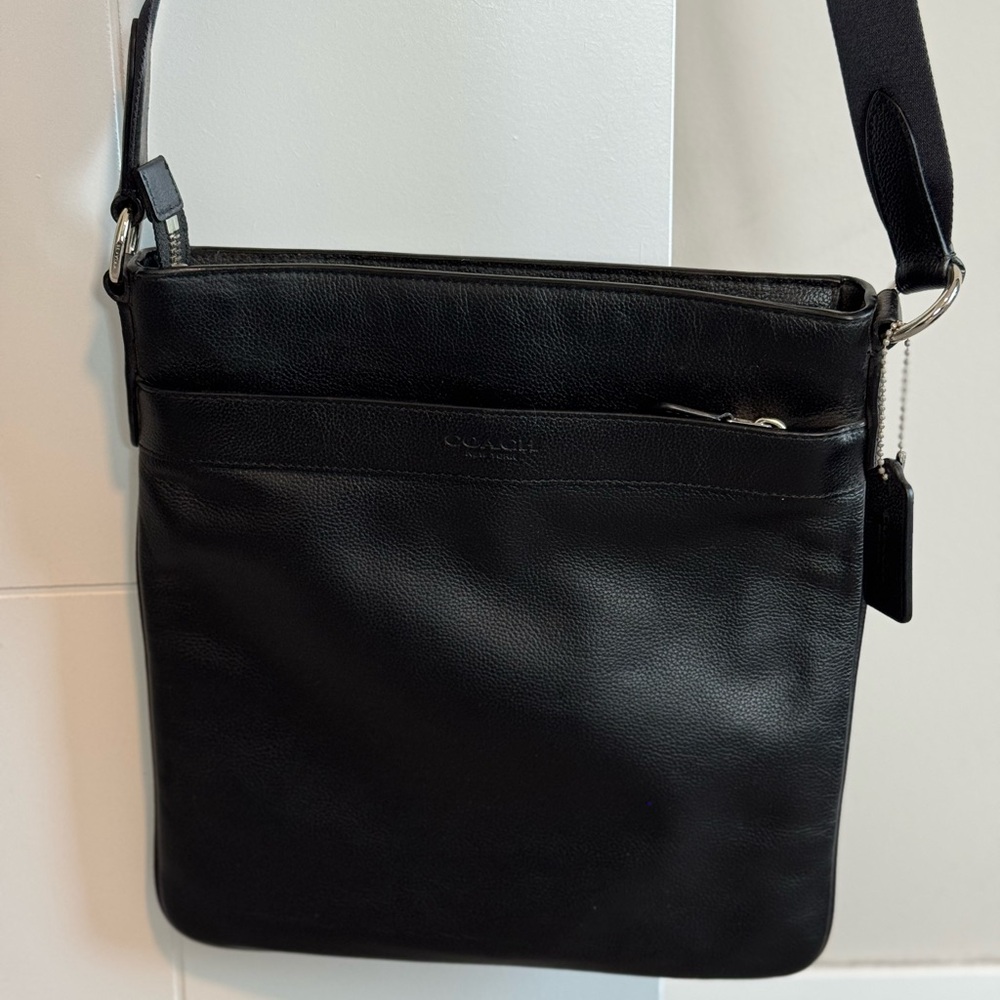 Coach Charles Leather Messenger Bag in Calf Black